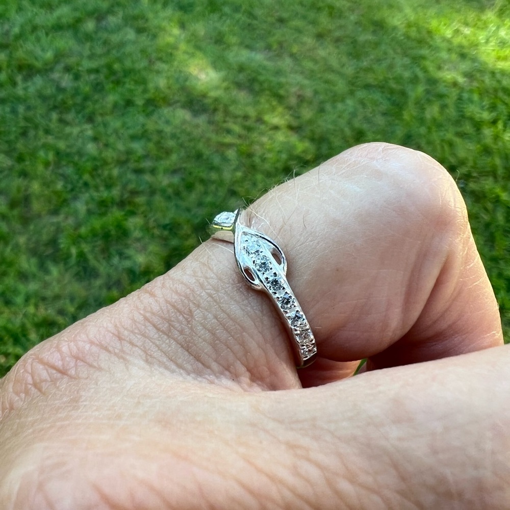 Sterling Silver Figure 8 Cubic Zirconia Ring with Inscription…I Chose Strength… - Picture 7 of 17
